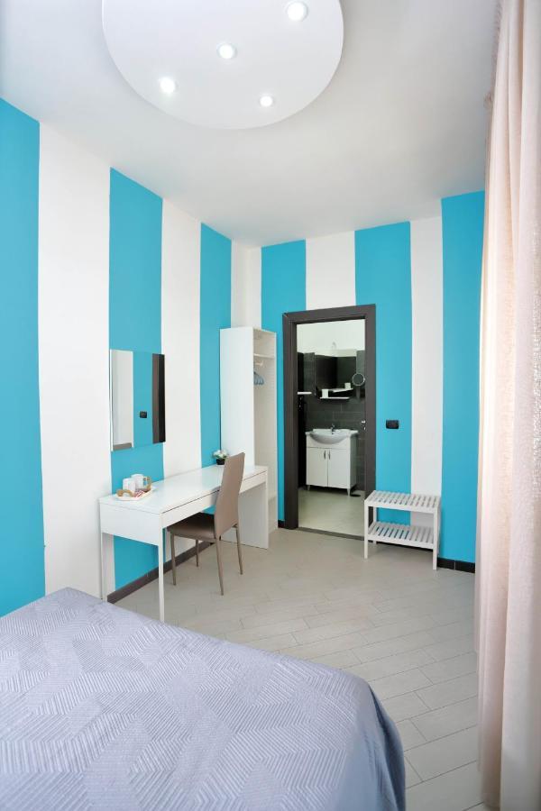 Guest House Le Tre Isole Sorrento Luaran gambar