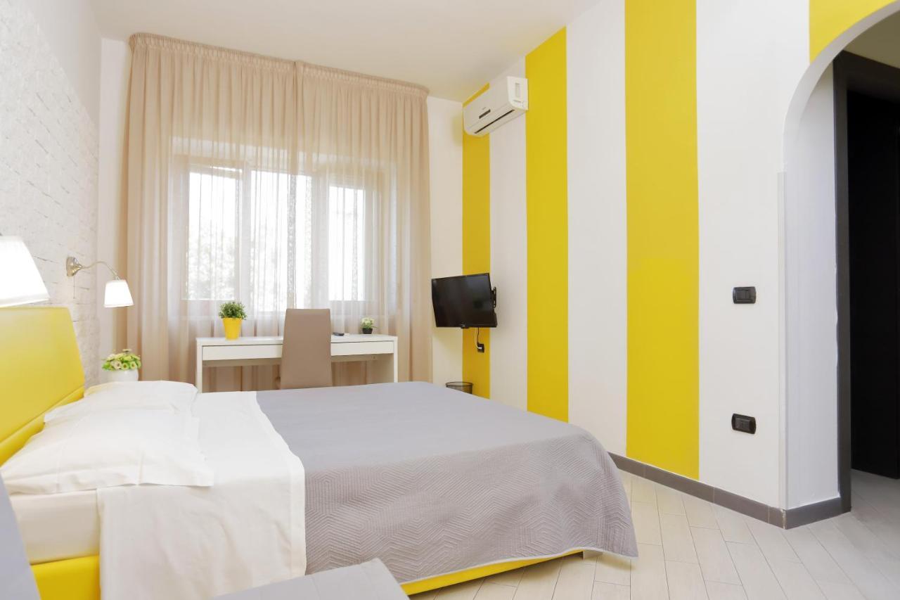 Guest House Le Tre Isole Sorrento Luaran gambar